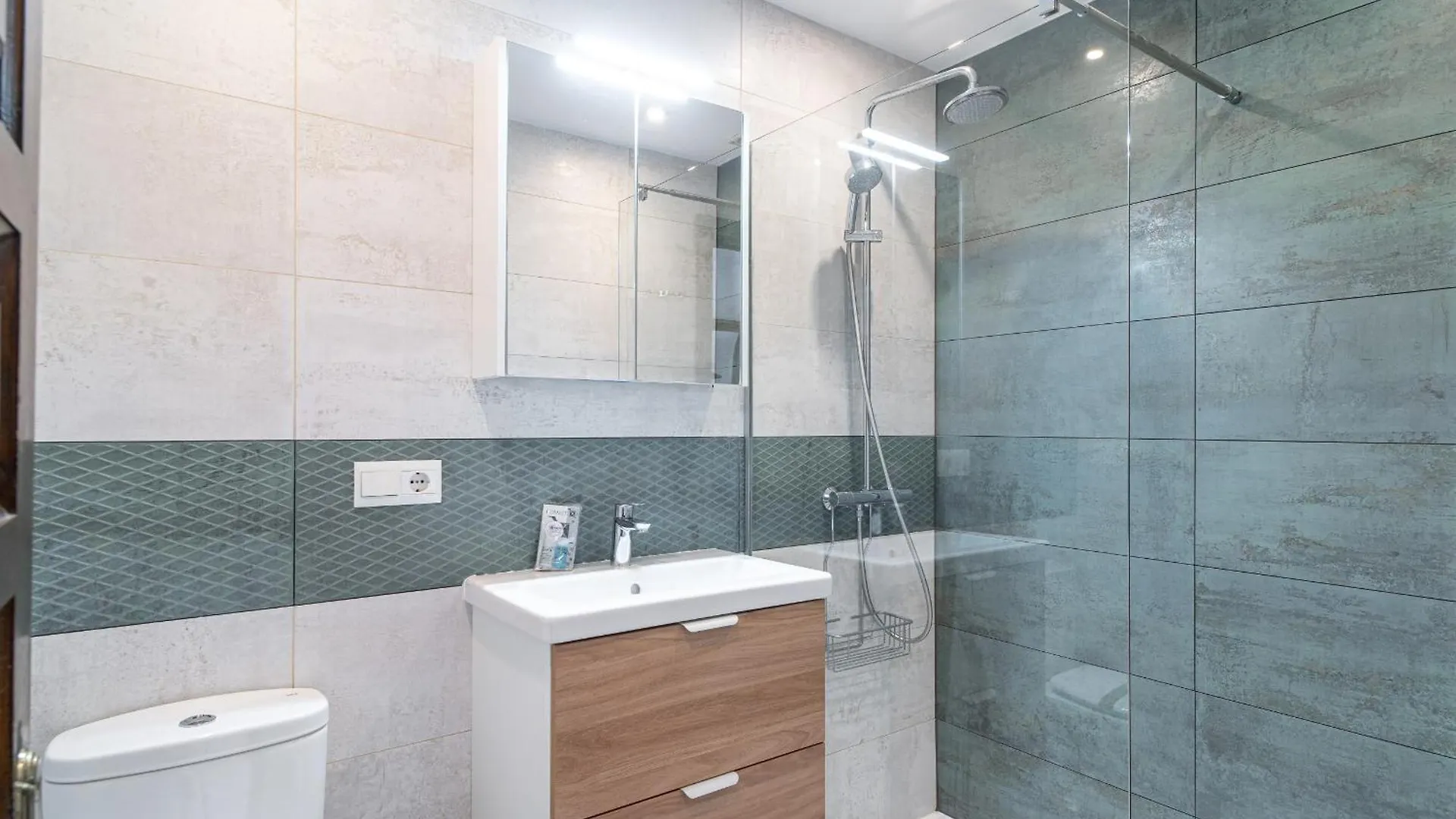 Willa Casa Eden Burriana Casasol Nerja 0*,  Hiszpania